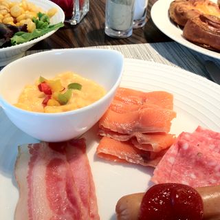 朝食ブッフェ(Crowne Cafe)