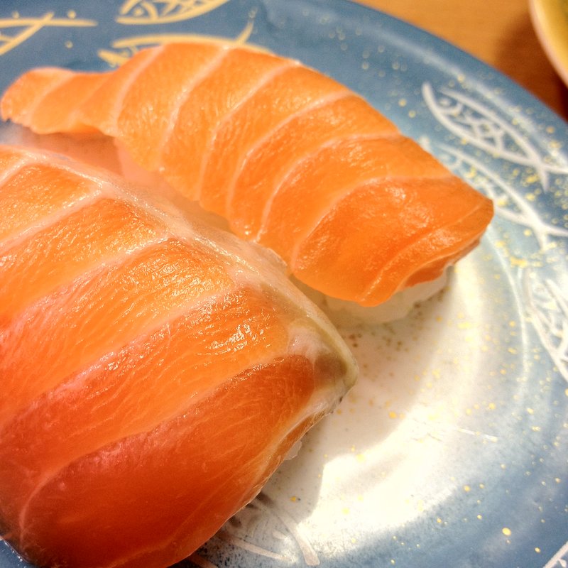 特製サーモン(鮨人 （すしんちゅ）)