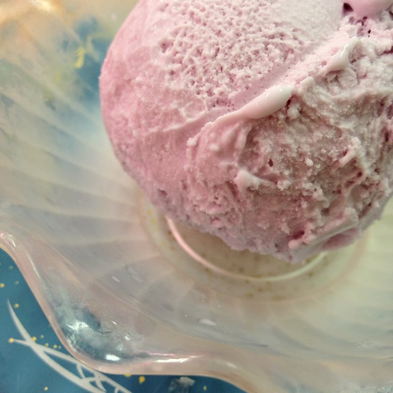 特製紅芋アイス(鮨人 （すしんちゅ）)