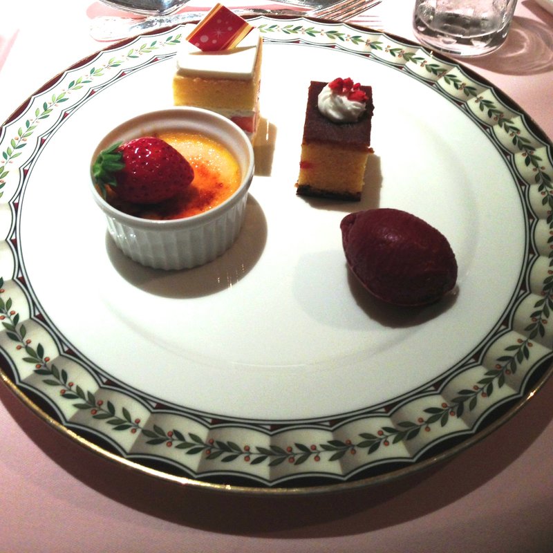 (レストラン Ｊｙｏａｎ （ジョアン）)