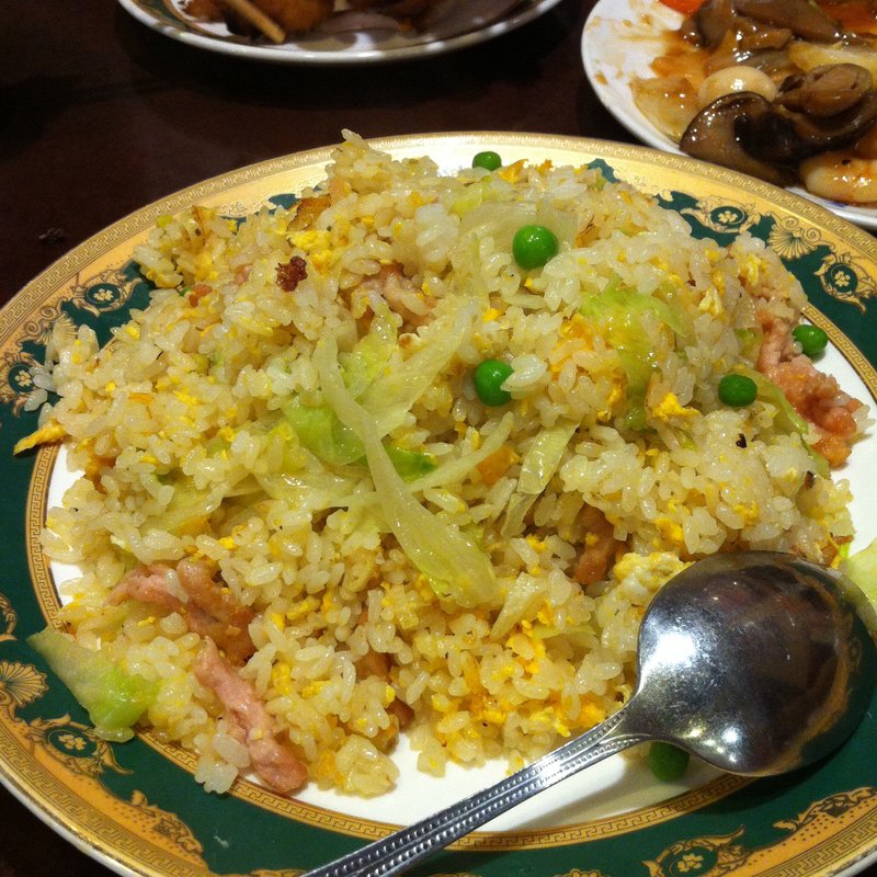 豚肉細切り入りチャーハン(香港美食園人形町店 )