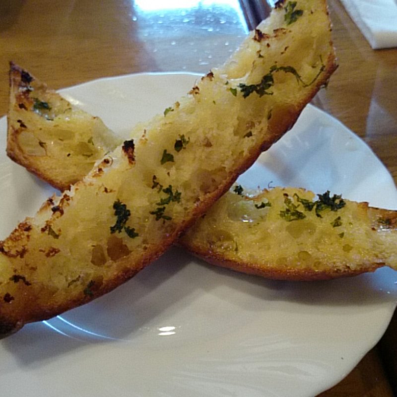 ガーリックトースト(ドマーニ)