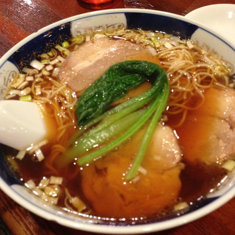 (支那麺はしご 入船店)