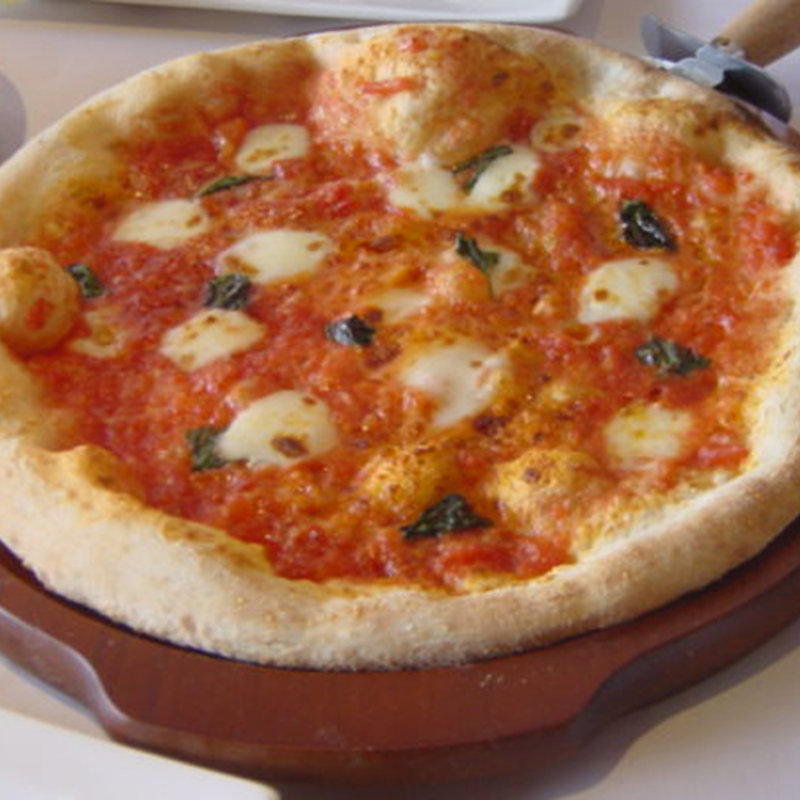 ナポリピッツァ(マカロニ食堂 （マカロニショクドウ）)