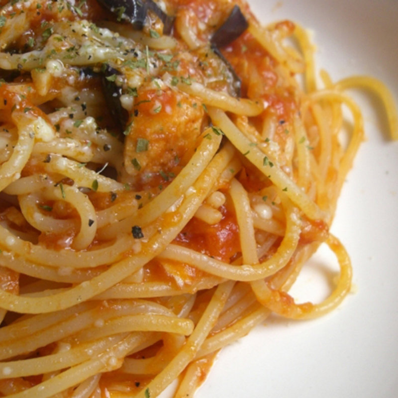 ナスとトマトのミートソースパスタ(マカロニ食堂 （マカロニショクドウ）)