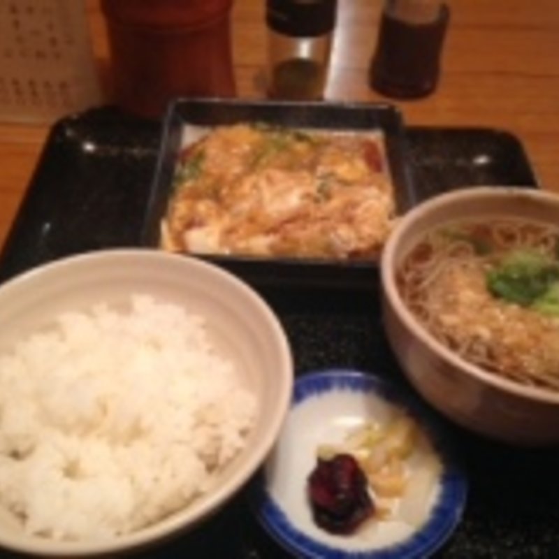 かつ別定食(丸平)