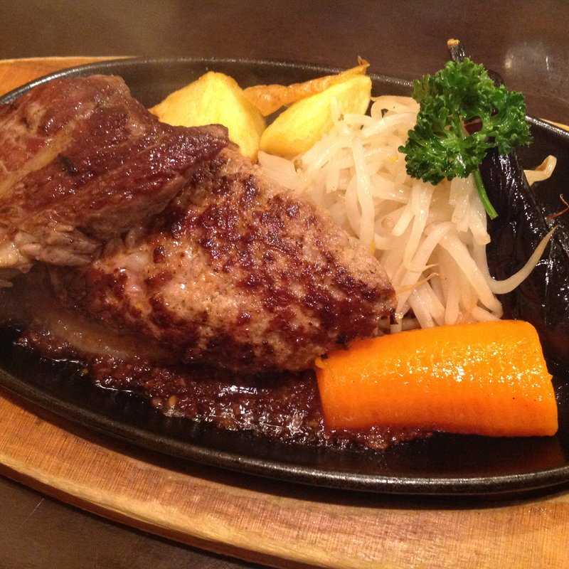 ハンバーグ&ステーキ(キングス)