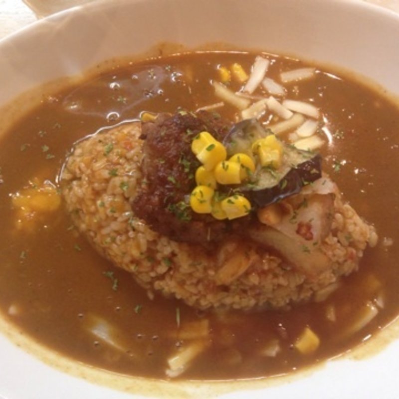 ハンバーグカレー(マダムカリー)
