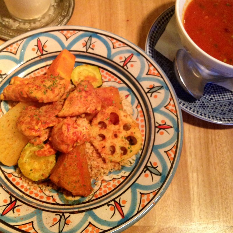 クスクスチキン(zelliges)