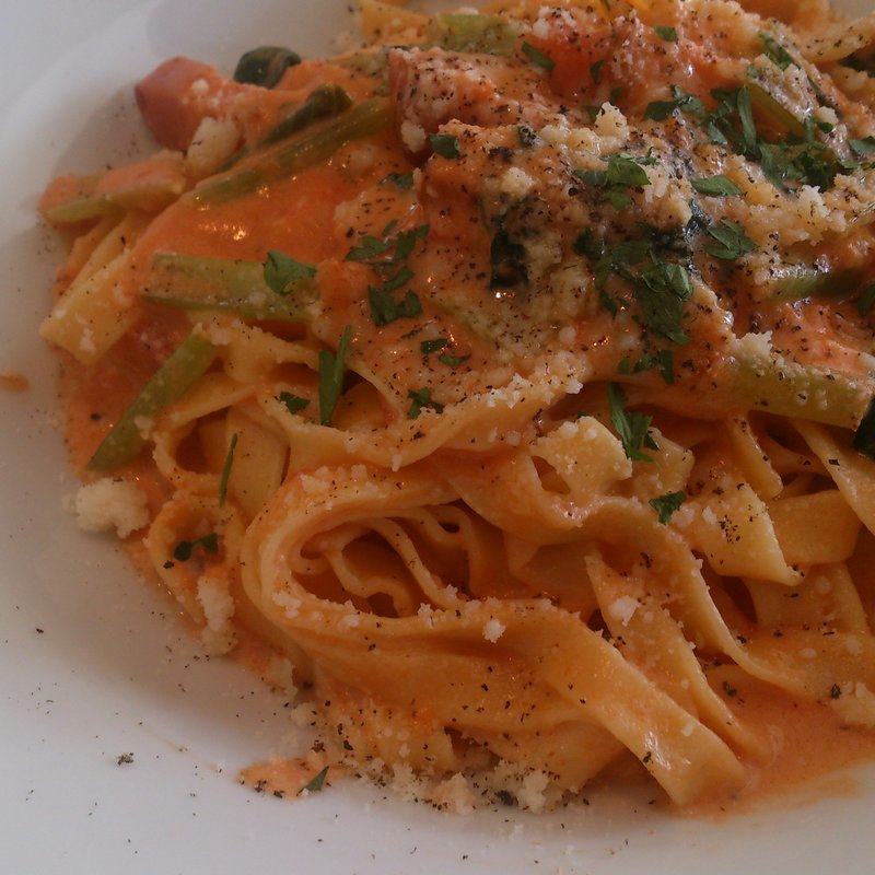 ランチセットのパスタ(カフェ    イル      レガーロ)