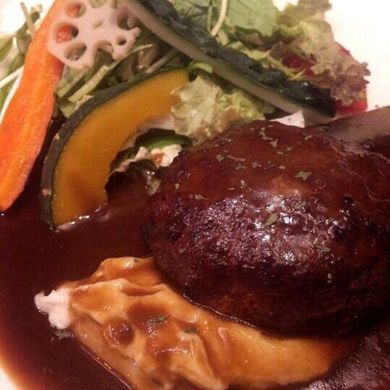 いっかく和牛ハンバーグ(いっかく食堂)