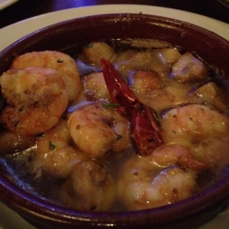 エビとマッシュルームのアヒージョ(カフェ ラ・ボエム 世田谷 （Cafe La Boheme）)