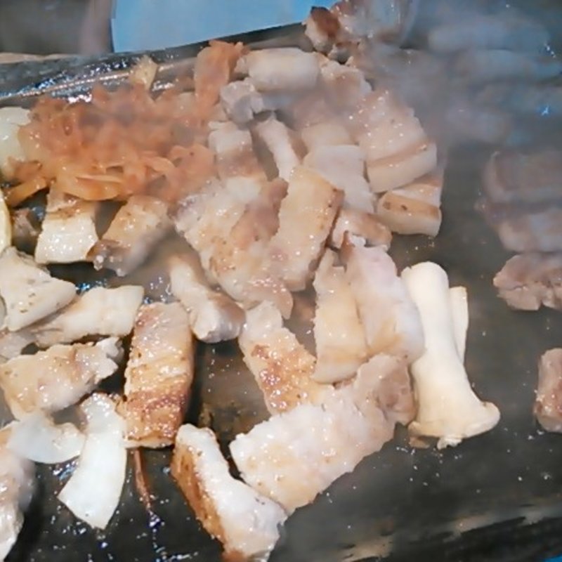 究極の厚切りサンギョプサル(コリアンキッチン 味ちゃん 本店)