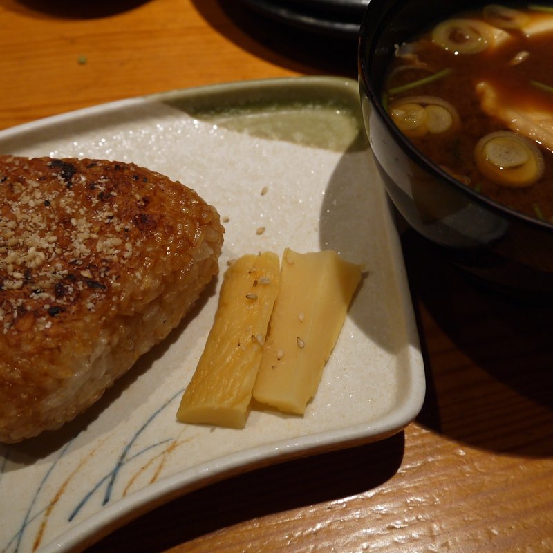 焼きおにぎりと荒汁(万松)