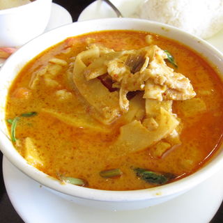 Red Curry(SRIPRAPHAI THAI RESTAURANT)