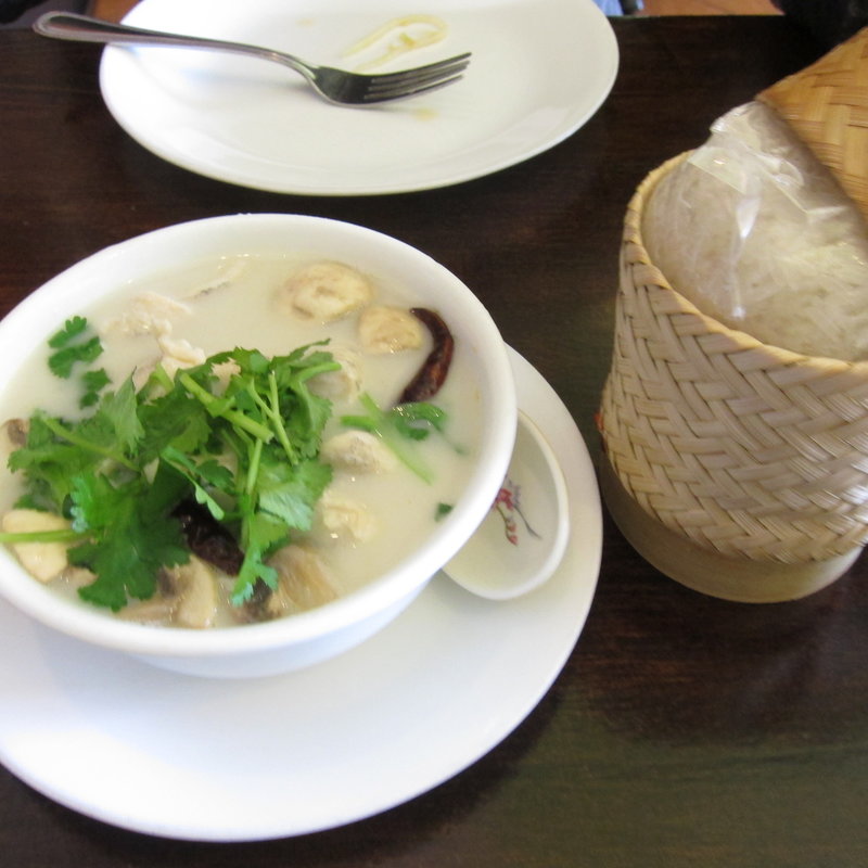 Tom Kha Gai(SRIPRAPHAI THAI RESTAURANT)