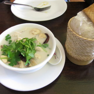 Tom Kha Gai(SRIPRAPHAI THAI RESTAURANT)