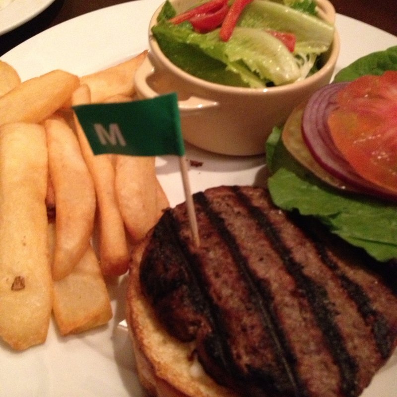 ビーフバーガー(El Gaucho)