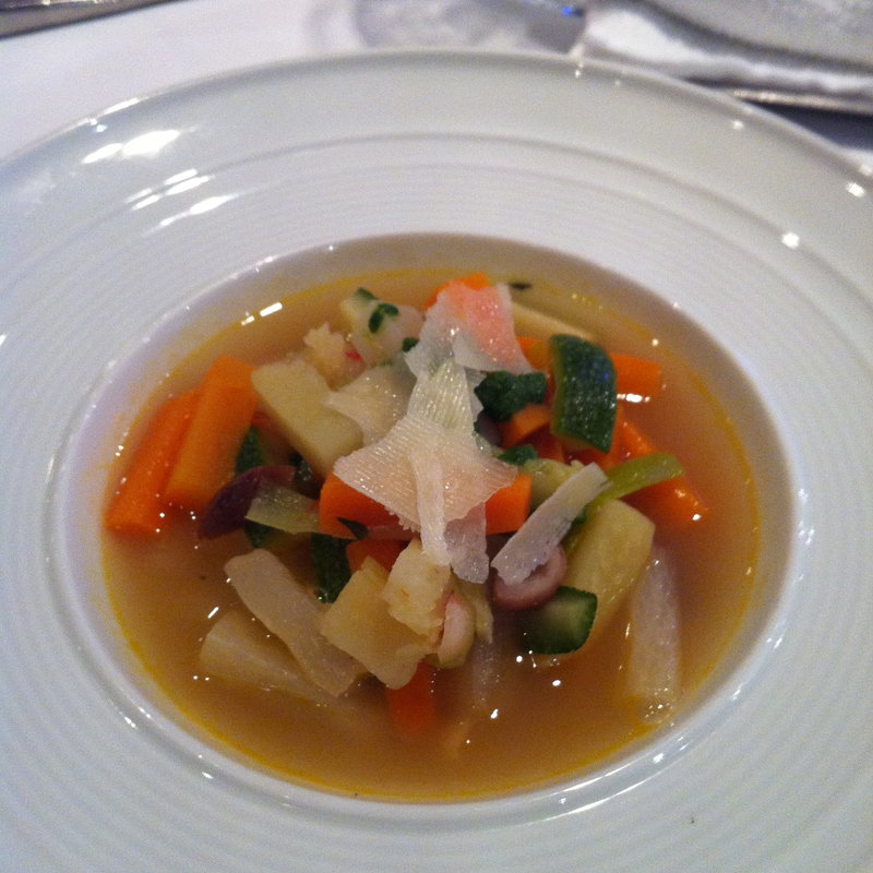 ミネストローネ(angelina in hanoi)