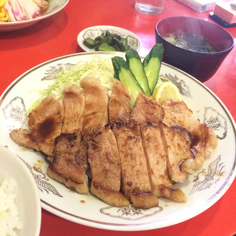 豚ロースショウガ焼き定食(中華料理 白龍(ハクリュウ))