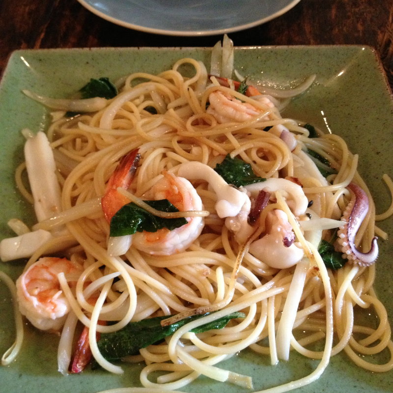 海鮮パスタ(ニア・イコール)