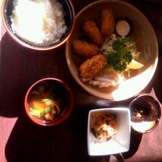 カキフライ定食(みづ乃 )