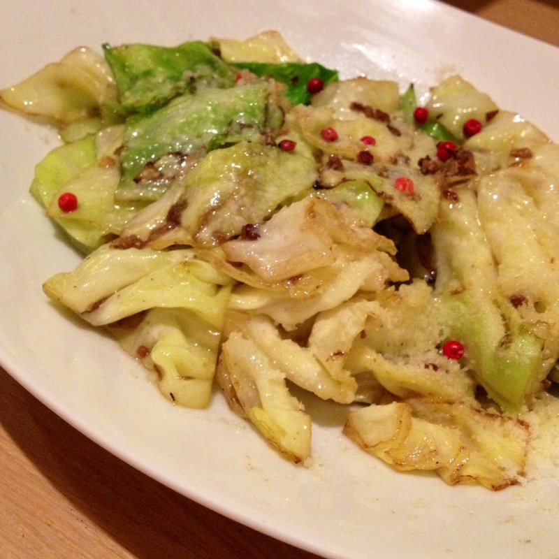 キャベツのアンチョビソテー(ビストロ アトリ ～BISTRO LA ATORI～)