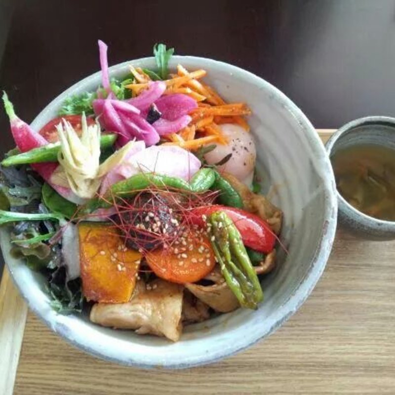 ランチ丼(ジャストカフェ （Just Cafe）)