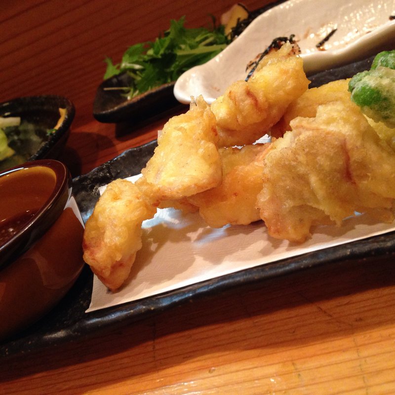 かしわの天ぷら(炭焼 マカティ)