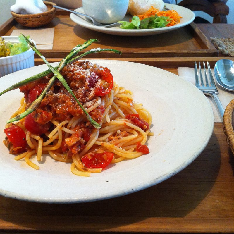 トマトソースパスタ(トリトリノキ)