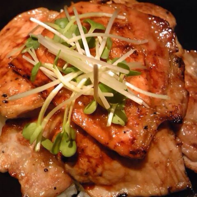 帯広豚丼(ふるさと酒場一丁目一番地)