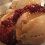 ICE CREAMS／アイスクリーム