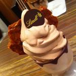 リンツ ソフトクリーム ショコラ ダーク(リンツ ショコラ ブティック＆カフェ 吉祥寺店)