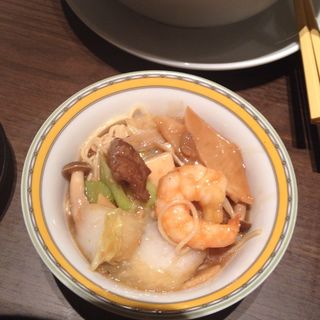 アスター麺(銀座アスター 阪急うめだ本店)