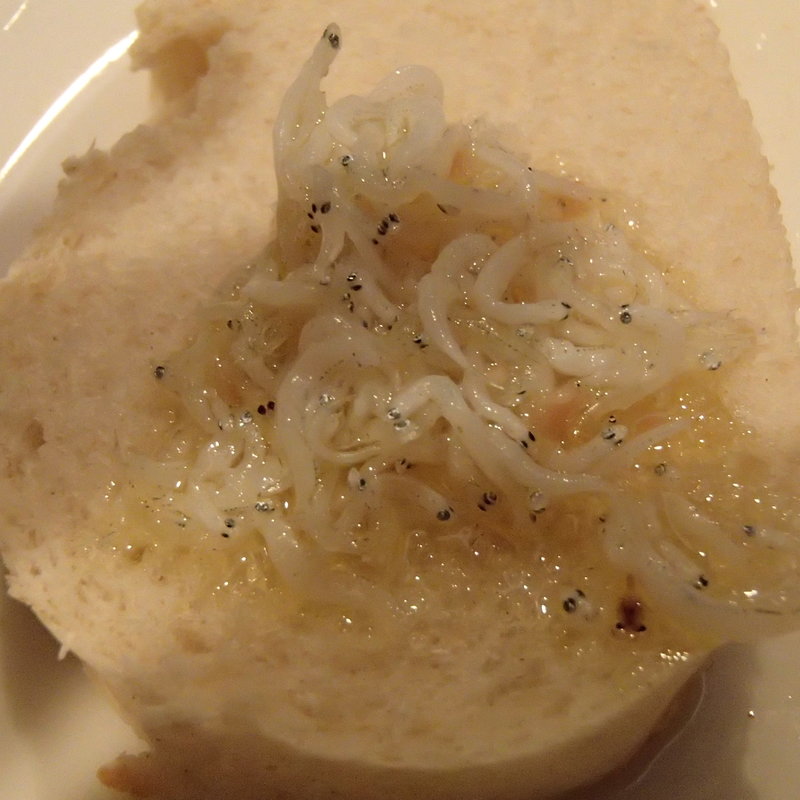 しらすのアヒージョ(ステーキなぐら )