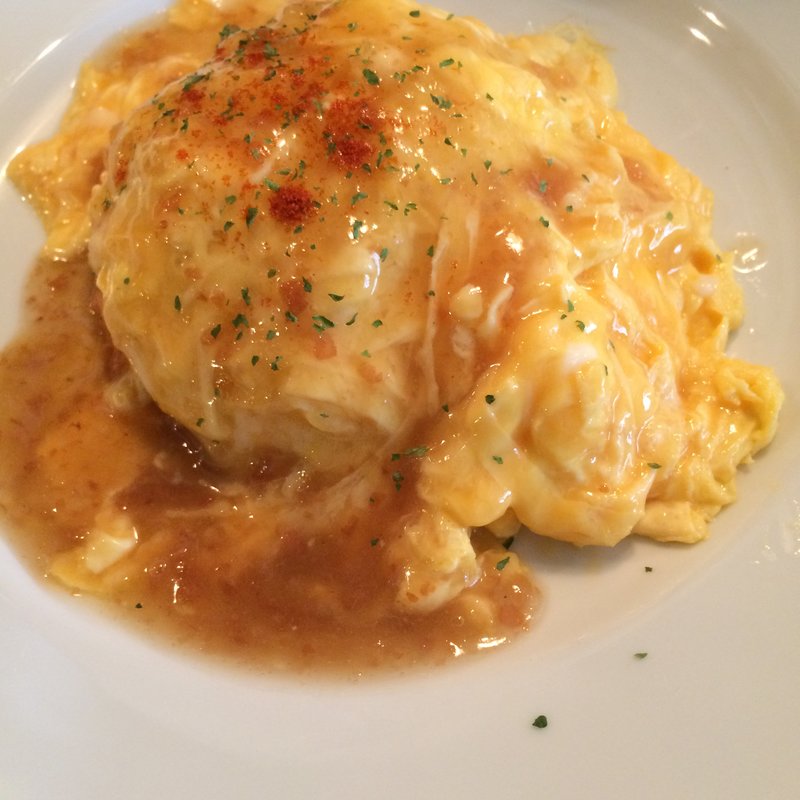 チーズオムライス(カフェ フランジパニ 六本木)