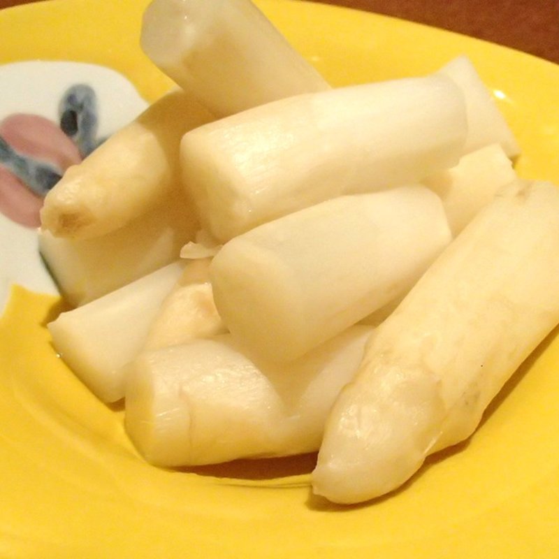 茹でホワイトアスパラガス(包丁人 三郎)