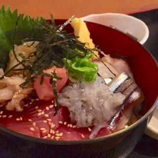 市場の海鮮丼定食(和～Nagomi～)