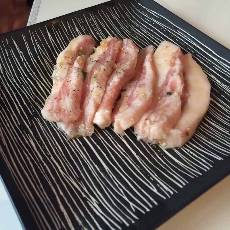 豚トロ(焼肉六区)