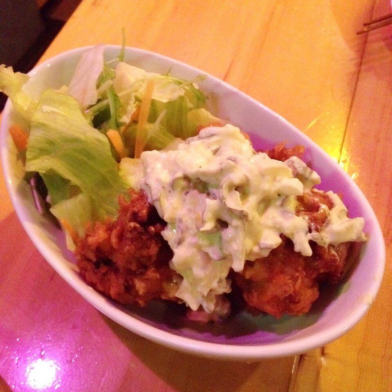 鶏唐揚げ＋自家製タルタル(居酒屋たまきんち)