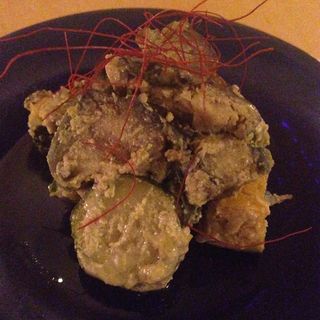 グリーンカレーのサラダ(NEWPORT)