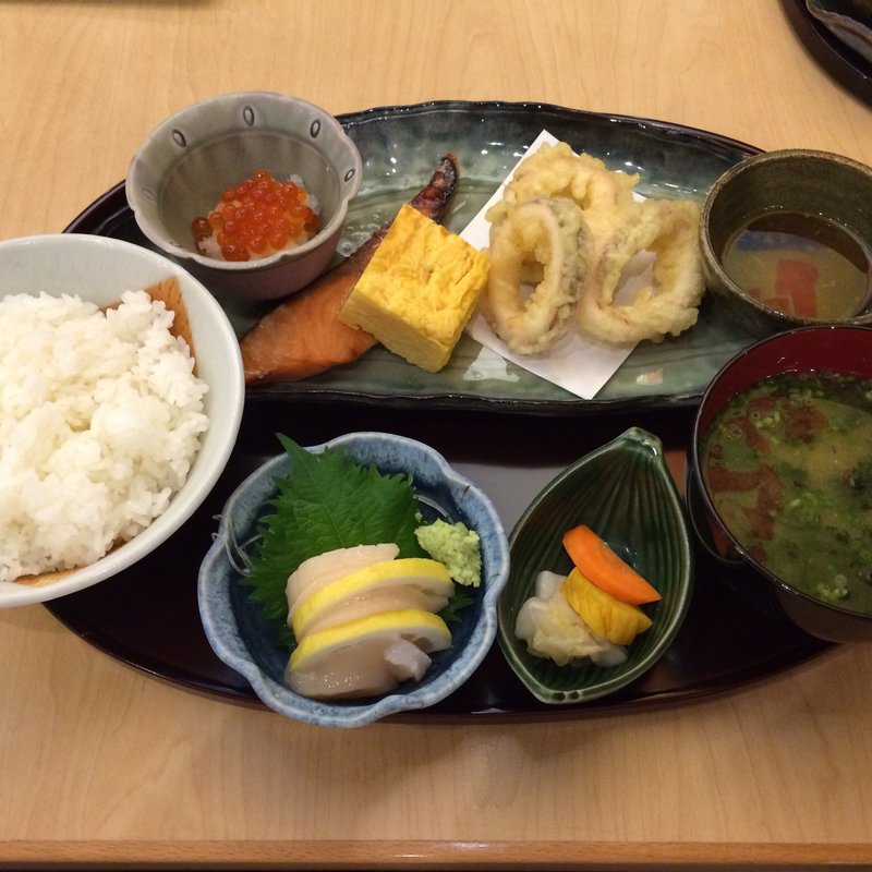 日替わり定食(東京イカセンター)