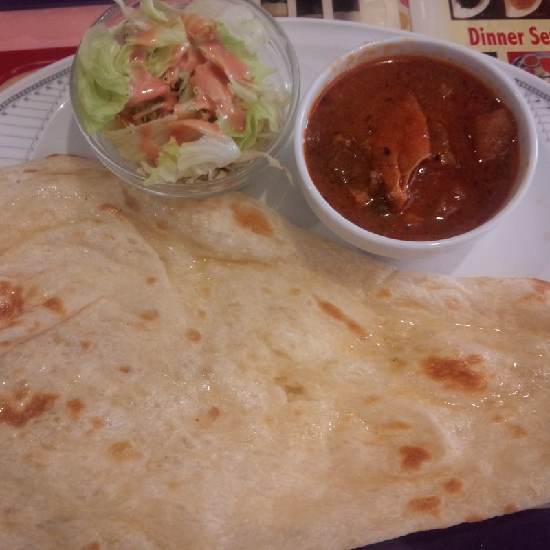 チキン＆野菜カレー(モエナモティ MOYNAMOTI)