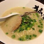 とんこつラーメン(狼煙 松本駅前店)