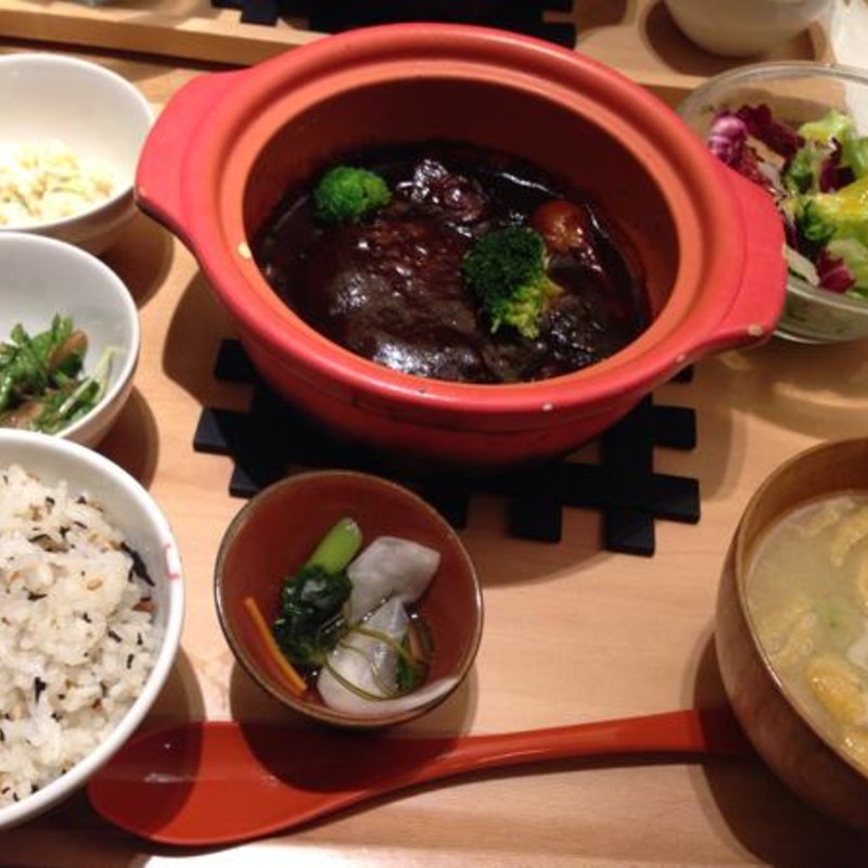 味噌デミてごねバーグ(おぼんdeごはん 東京ドームシティ ラクーア店)