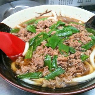 肉うどん(信濃そば （しなのそば）)
