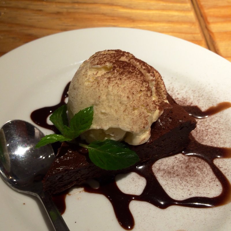 ガトーショコラ(スペイン食堂MARU。 )