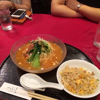 冷やし担々麺(ミニチャーハンセット)(渋谷ヌーベルシノワ 一品香)