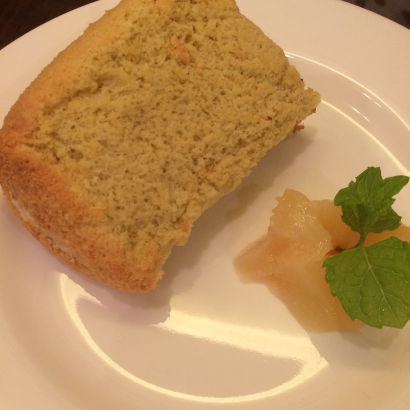 シフォンケーキ(キプフェル （kipferl）)