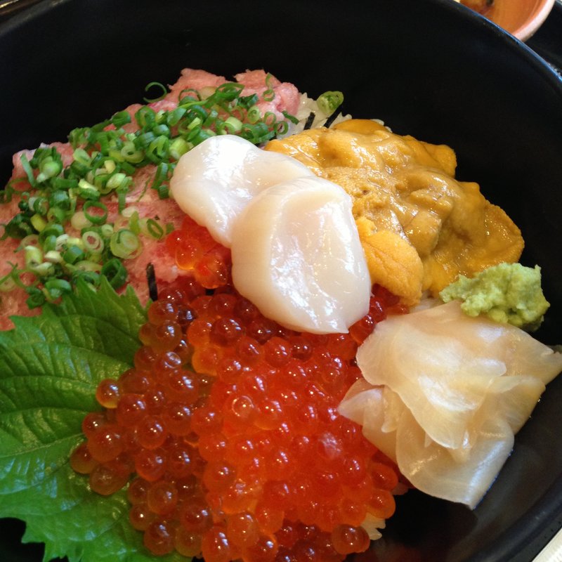 特製北海丼(鮨乃家 大宮大門町店)